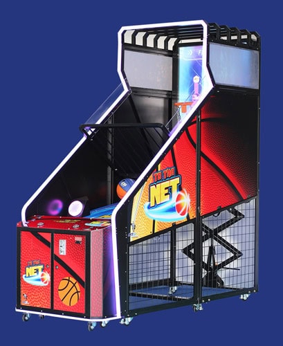 Basketball-Spielautomat mit buntem Design.